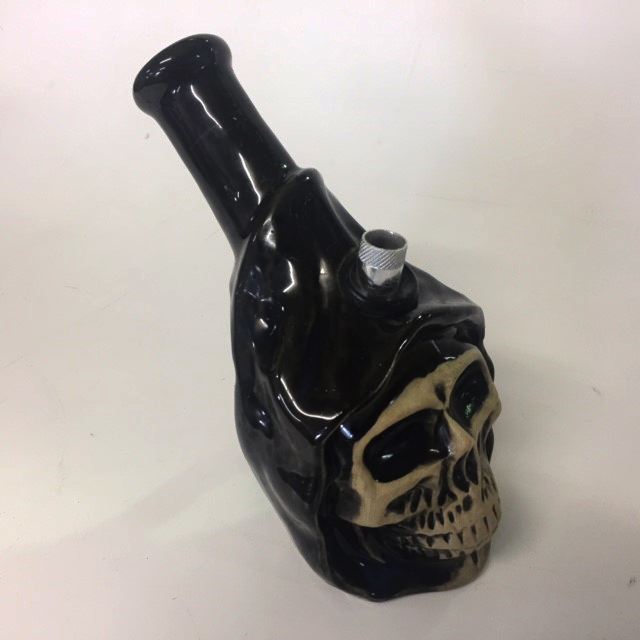 BONG, Skull